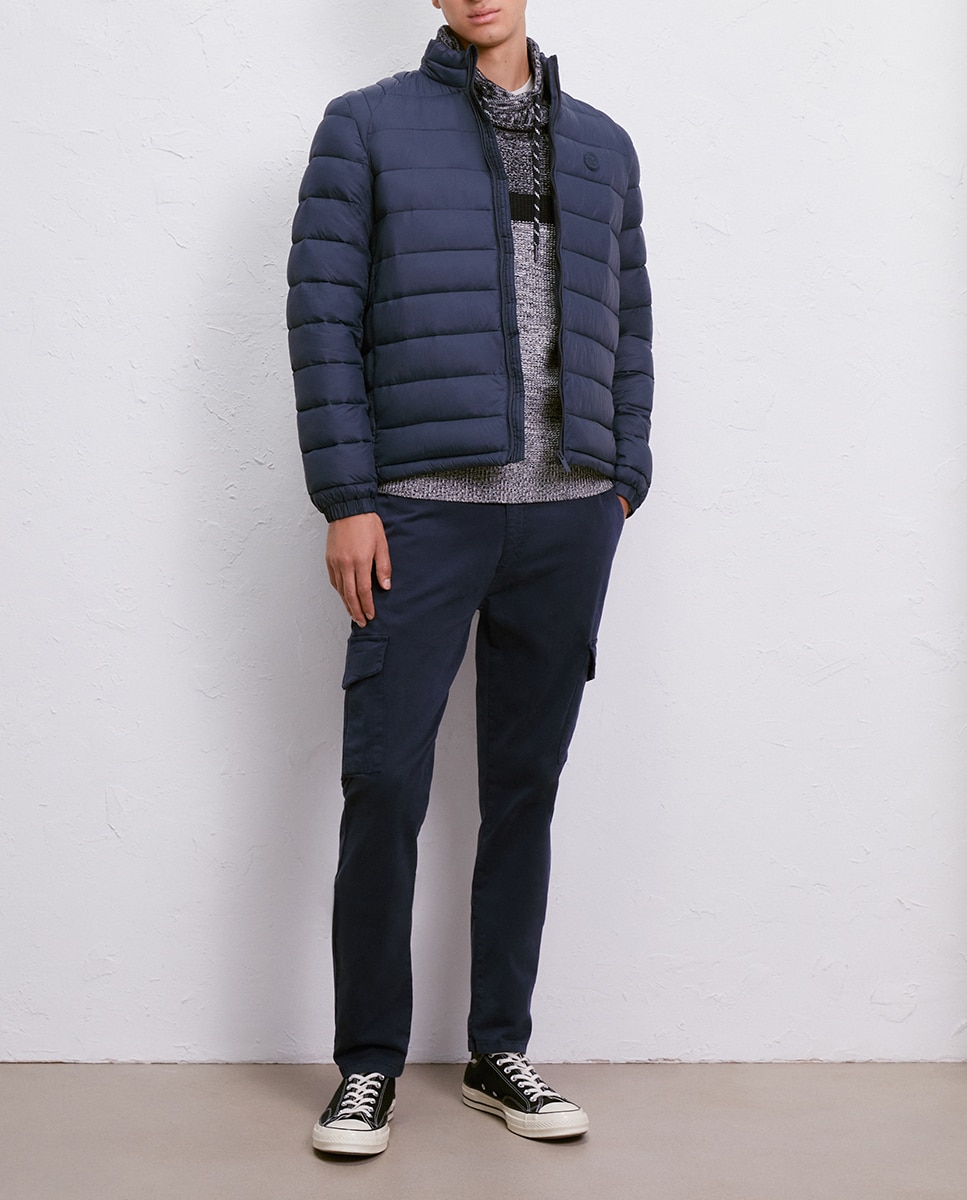 Imagen 0 de Pantalón de algodón multibolsillos skinny de hombre garmnet dye