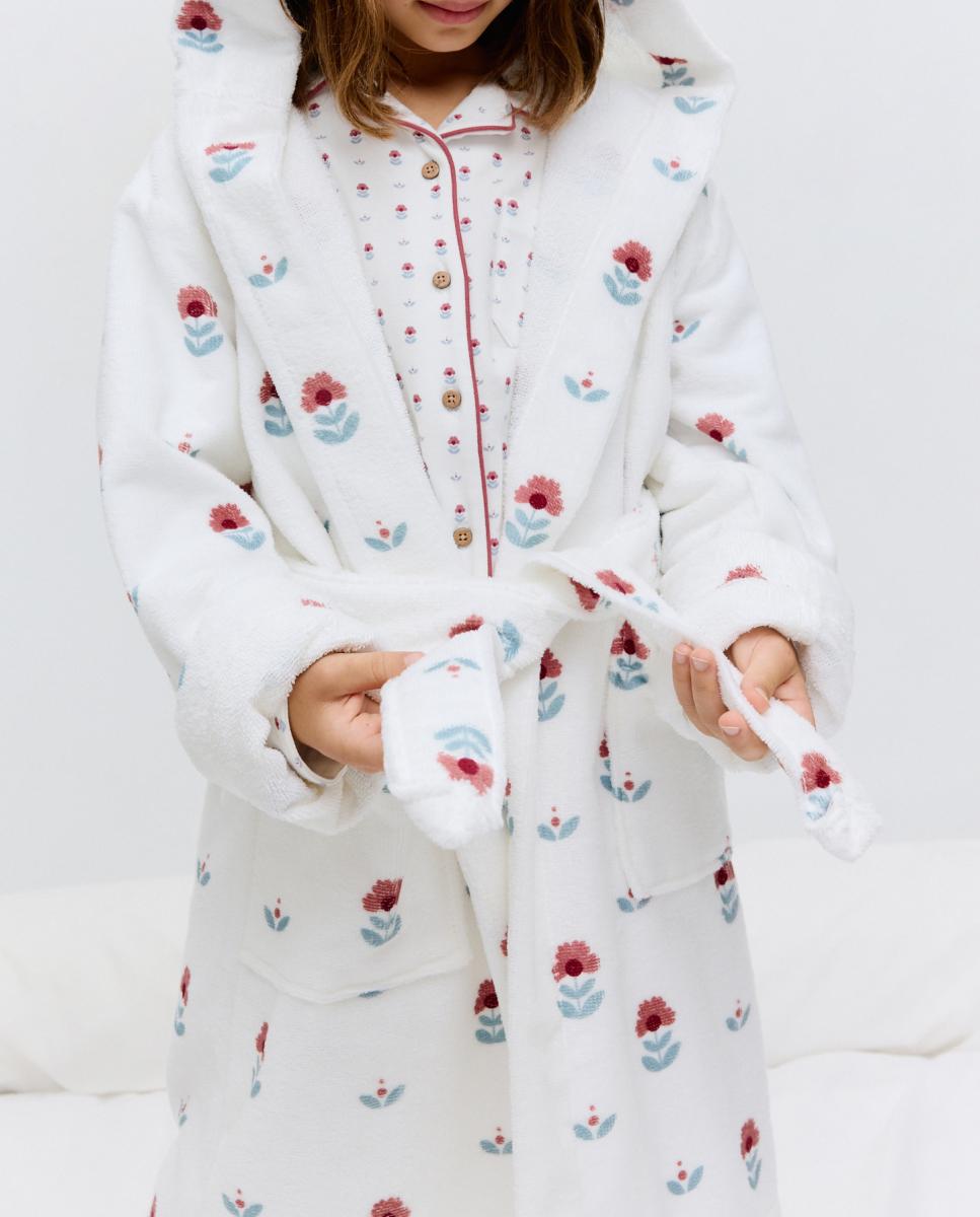 Imagen 0 de Albornoz de niña estampado