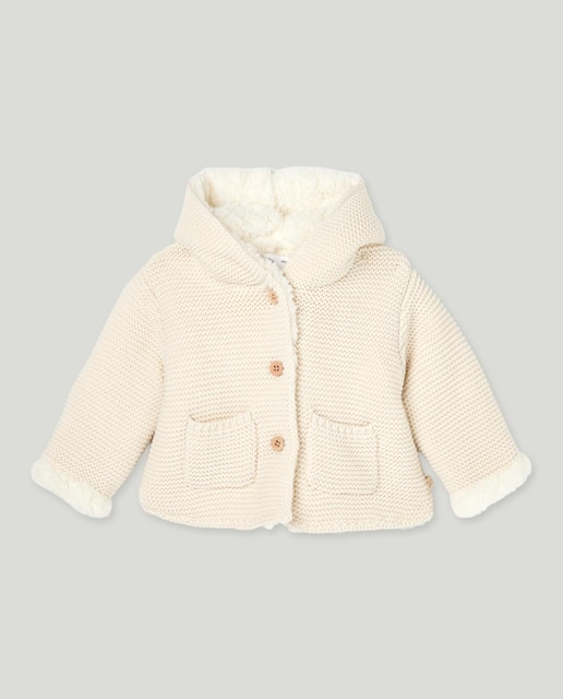 Imagen 0 de Chaqueta corta tricot grueso con capucha de bebé niña