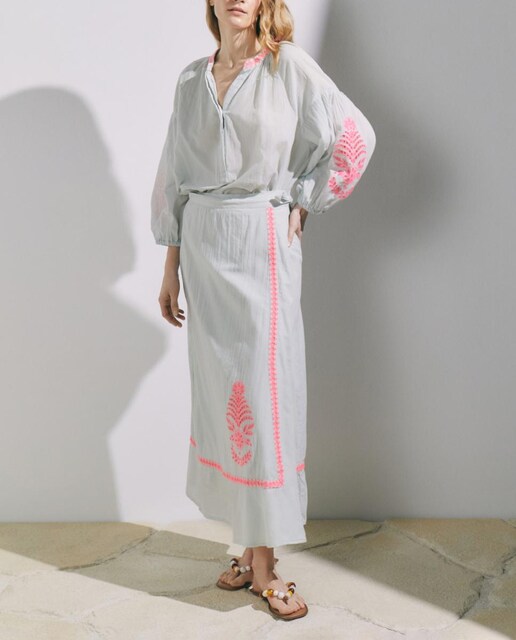 Imagen 0 de FALDA TROQUELADA