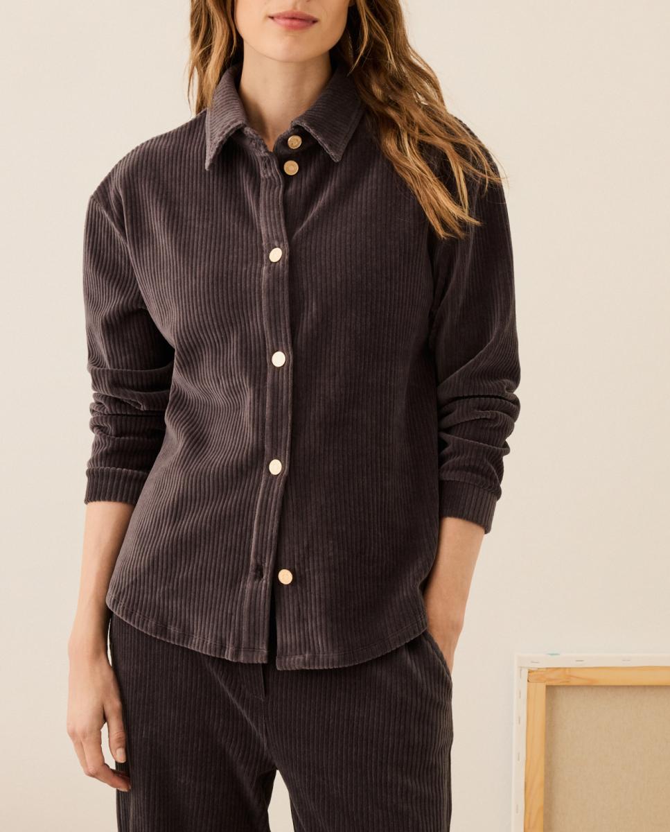 Imagen 0 de Sobrecamisa con bolsillos y manga larga