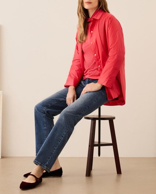 Imagen 0 de Camiseta de mujer con cuello alto