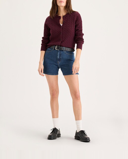 Imagen 0 de Pantalón vaquero corto de mujer