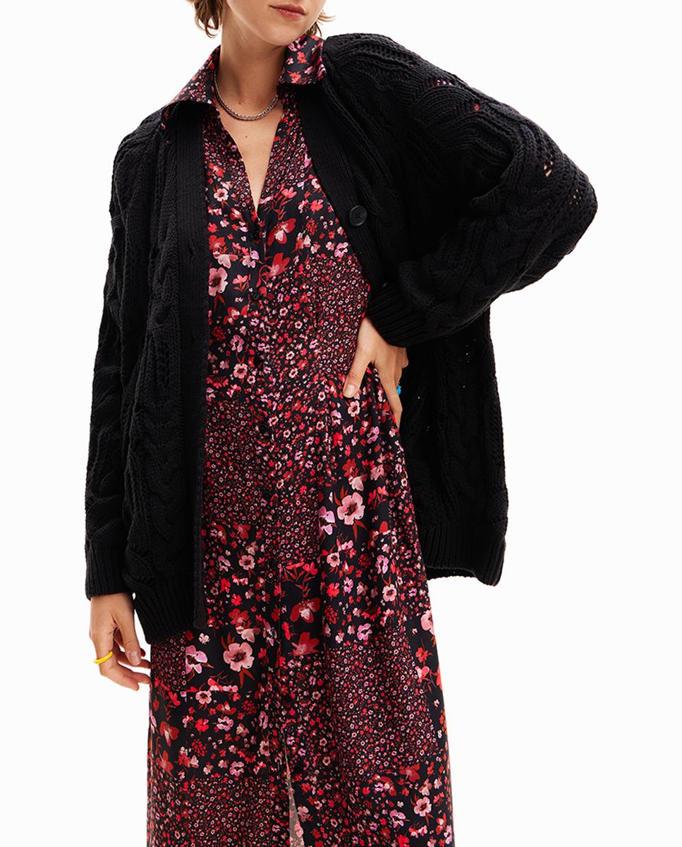 Imagen 0 de Cárdigan de mujer oversize calados
