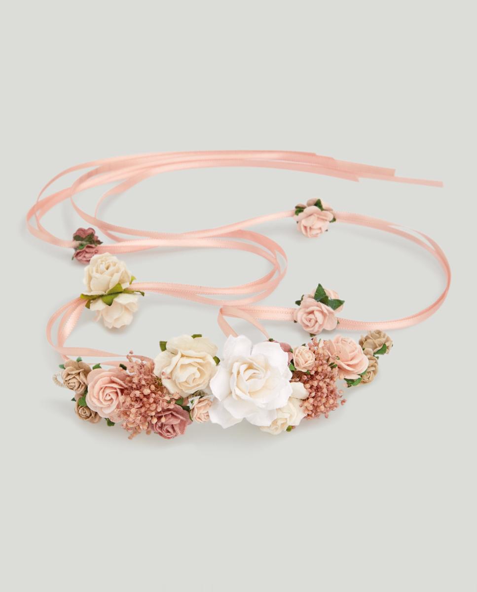 Imagen 0 de Prendido con cintas y flores