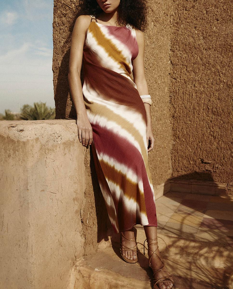 Imagen 0 de Vestido estampado