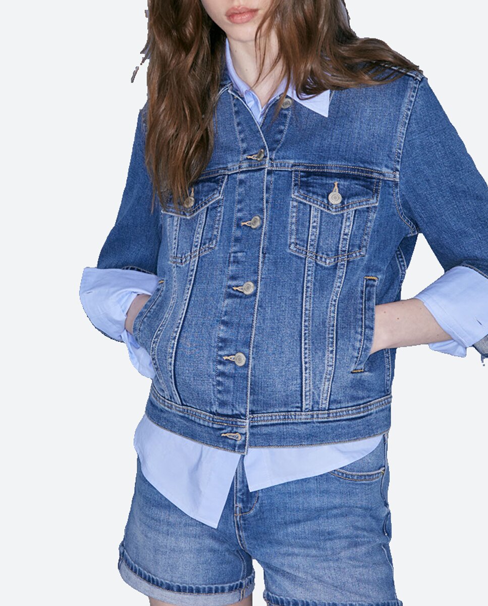 Imagen 0 de Denim trucker jacket
