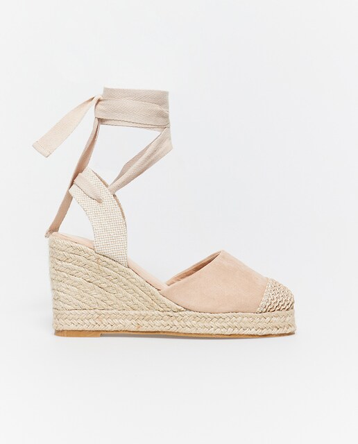 Imagen 0 de Alpargata puntera crochet