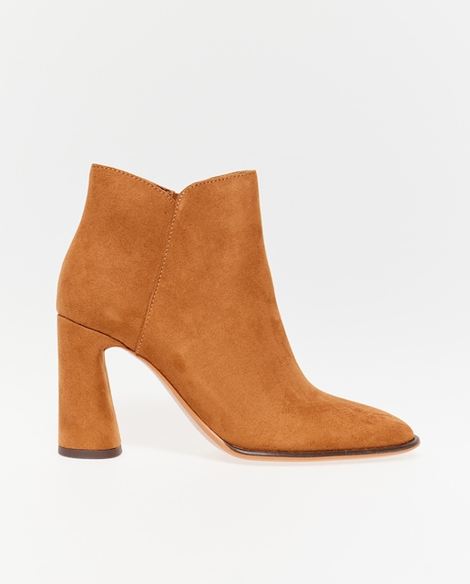 Imagen 0 de Botín tacón campero