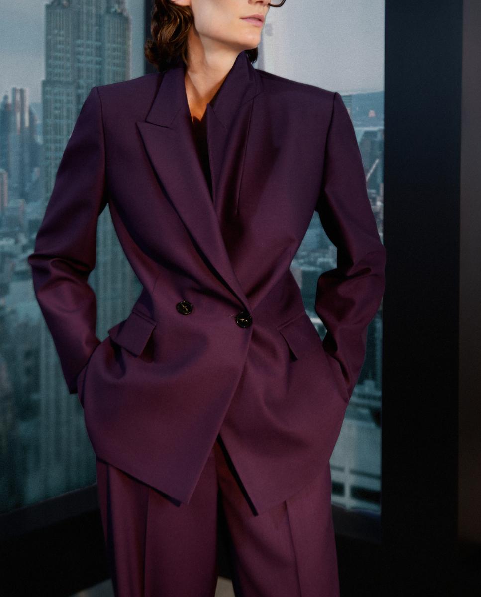 Imagen 0 de Blazer de mujer con doble botonadura