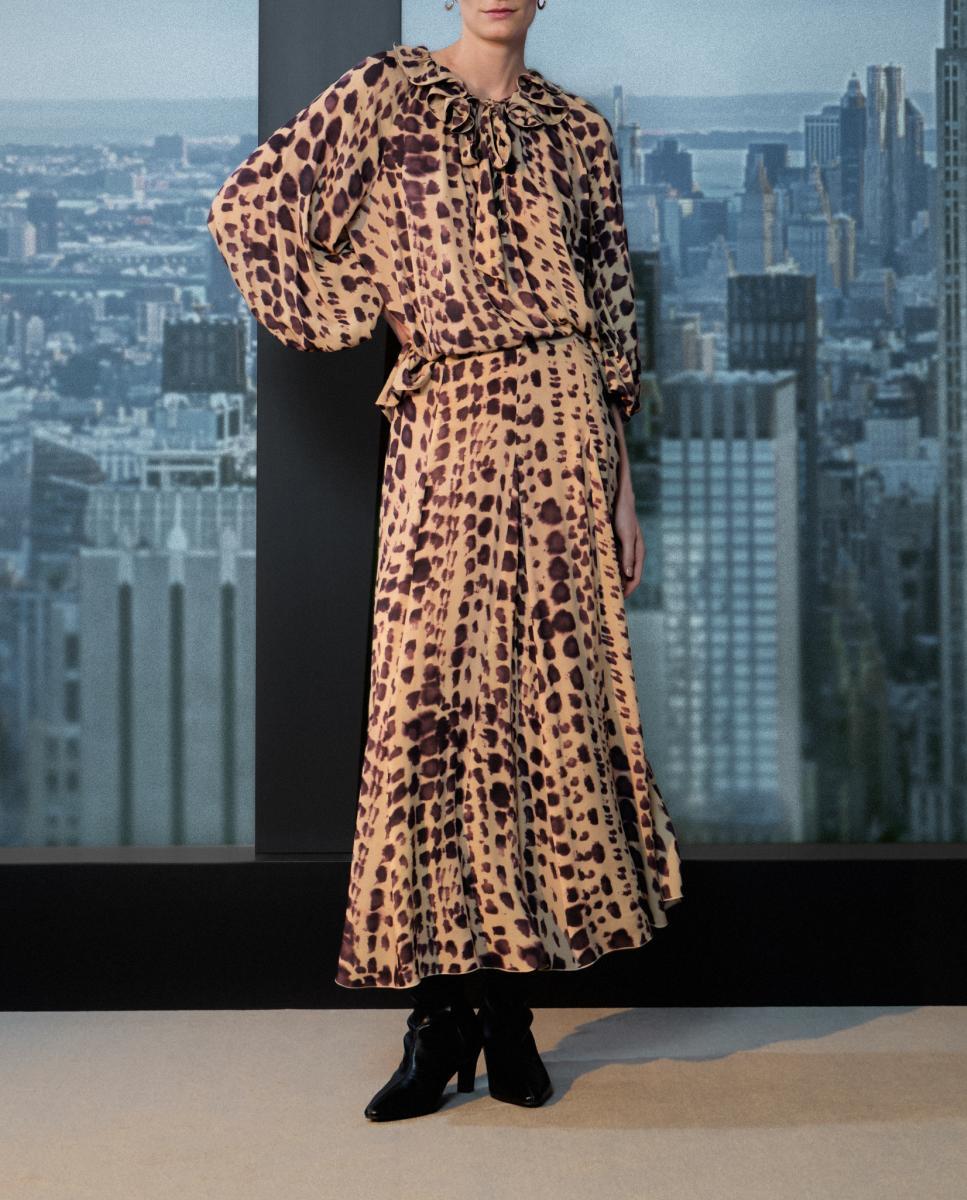 Imagen 0 de Falda midi animal print