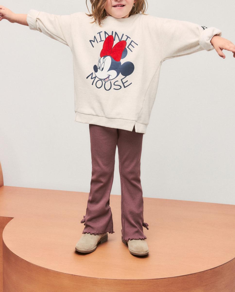 Imagen 0 de Conjunto dos piezas largo de niña con detalle Minnie