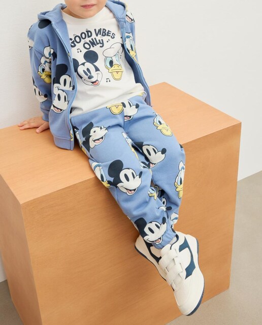 Imagen 0 de Conjunto de 3 piezas largo con estampado fantasía Mickey de niño