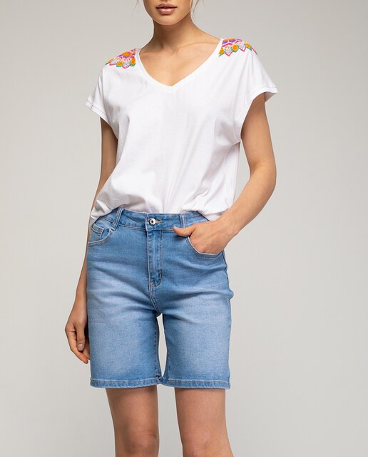 Imagen 0 de Camiseta cuello pico de mujer