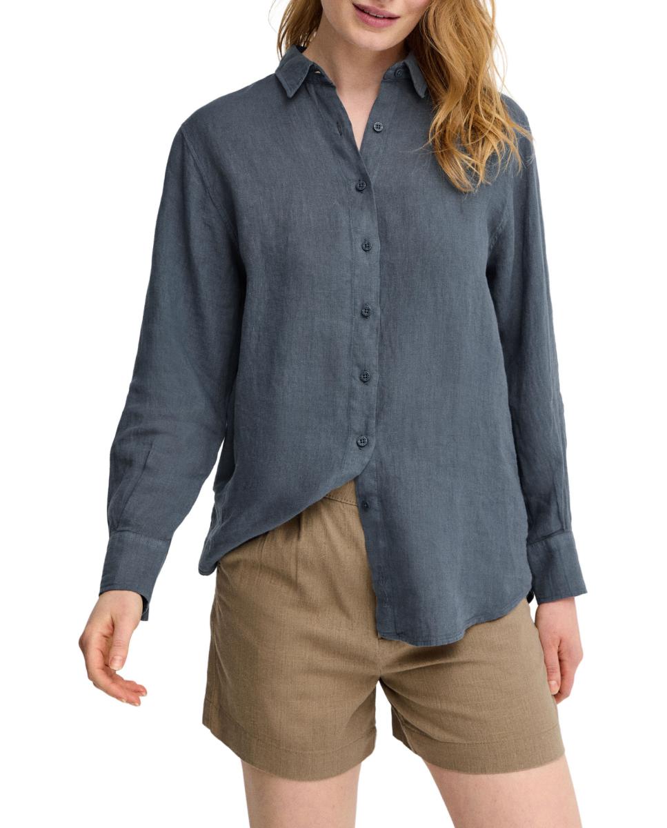 Imagen 0 de Camisa de mujer de corte relajado y diseño sencillo