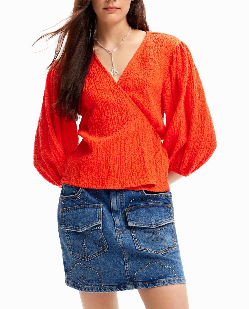 Imagen 0 de Blusa cruzada textura
