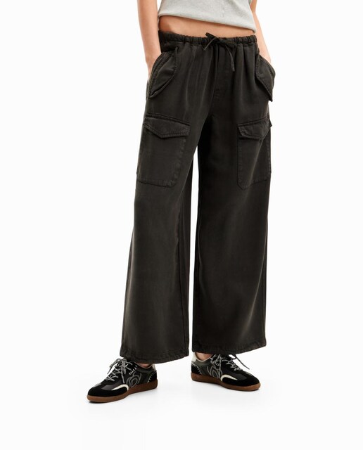Imagen 0 de Pantalón cargo Wide leg de mujer