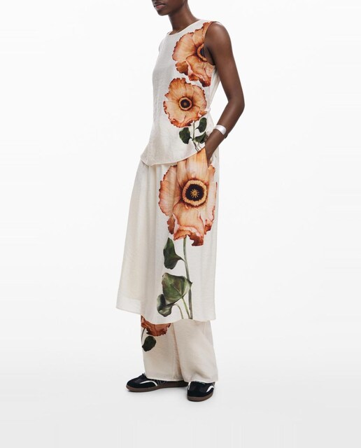 Imagen 0 de Pantalón flores de mujer