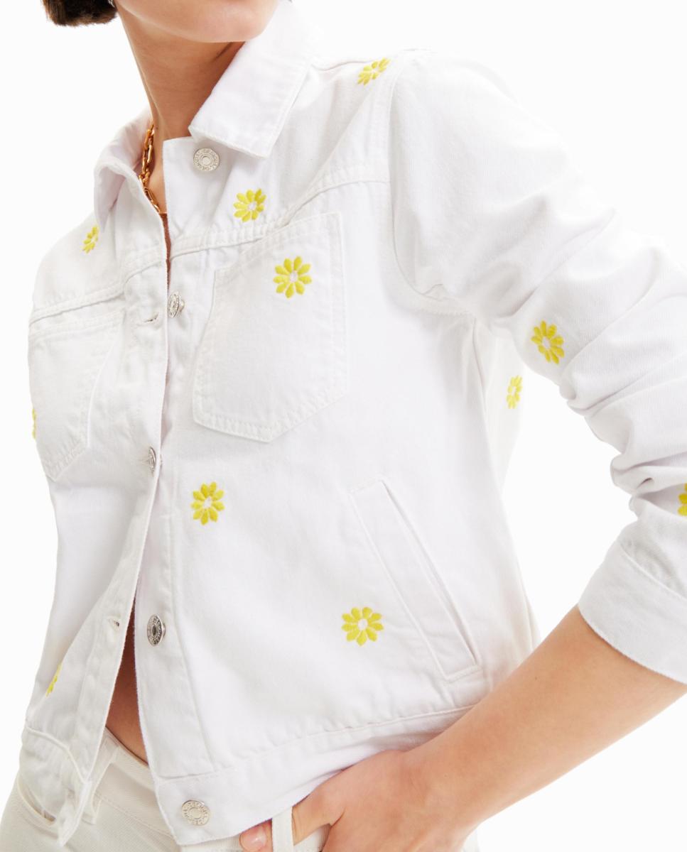 Imagen 0 de Chaqueta vaquera margaritas de mujer