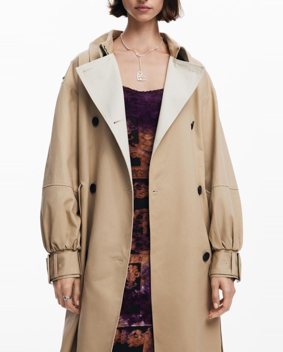 Imagen 0 de Gabardina combinada de mujer