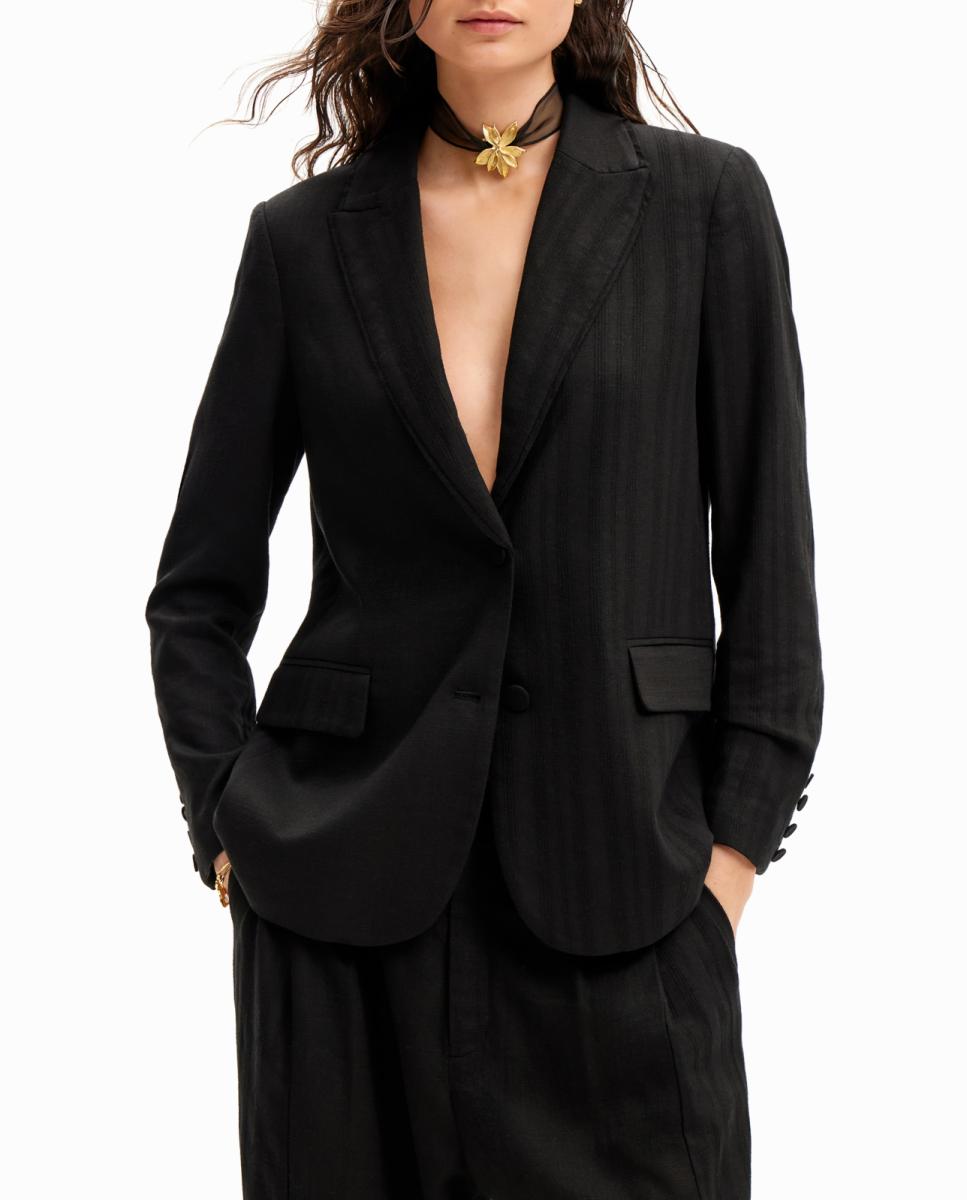 Imagen 0 de Blazer recta textura de mujer