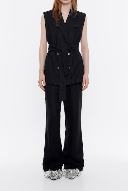 Imagen 0 de Chaleco cruzado lino  lavado de mujer