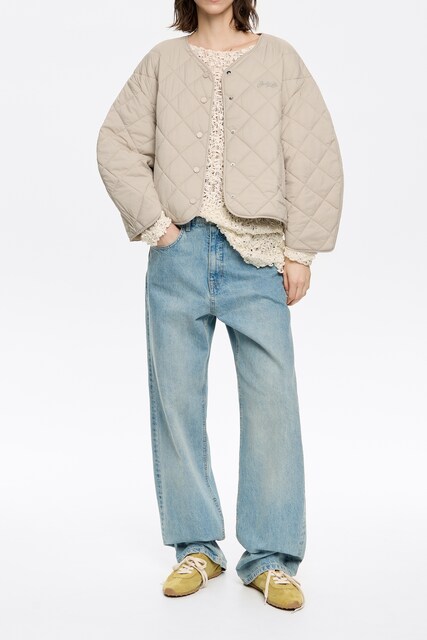 Imagen 0 de Cazadora acolchada piedra de mujer