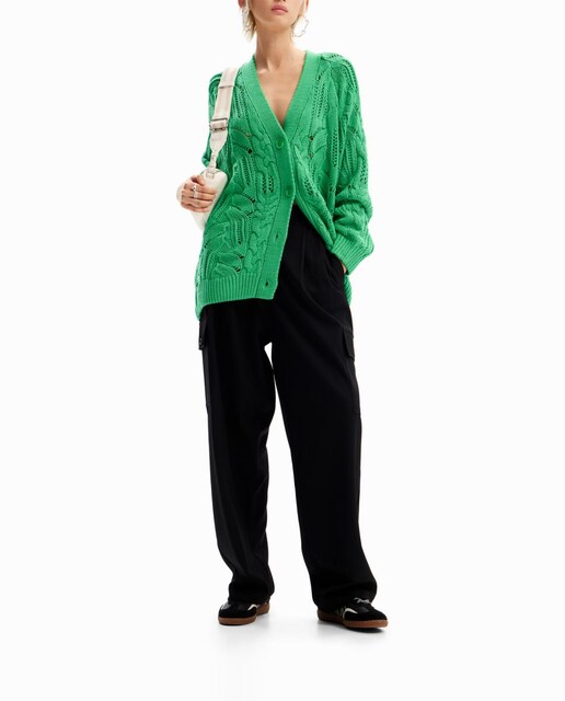 Imagen 0 de Cárdigan oversize calados de mujer