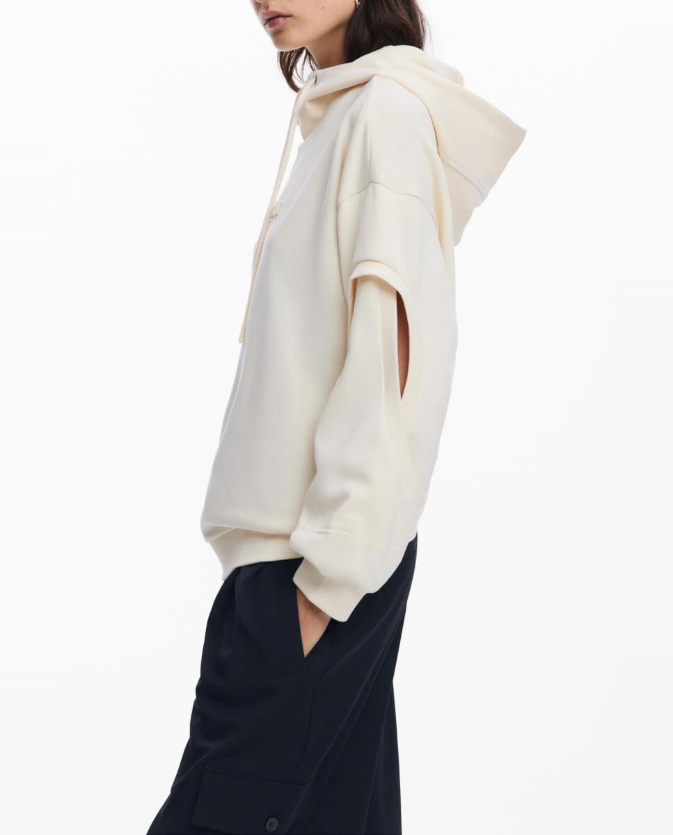 Imagen 0 de Sudadera oversize abertura mangas de mujer