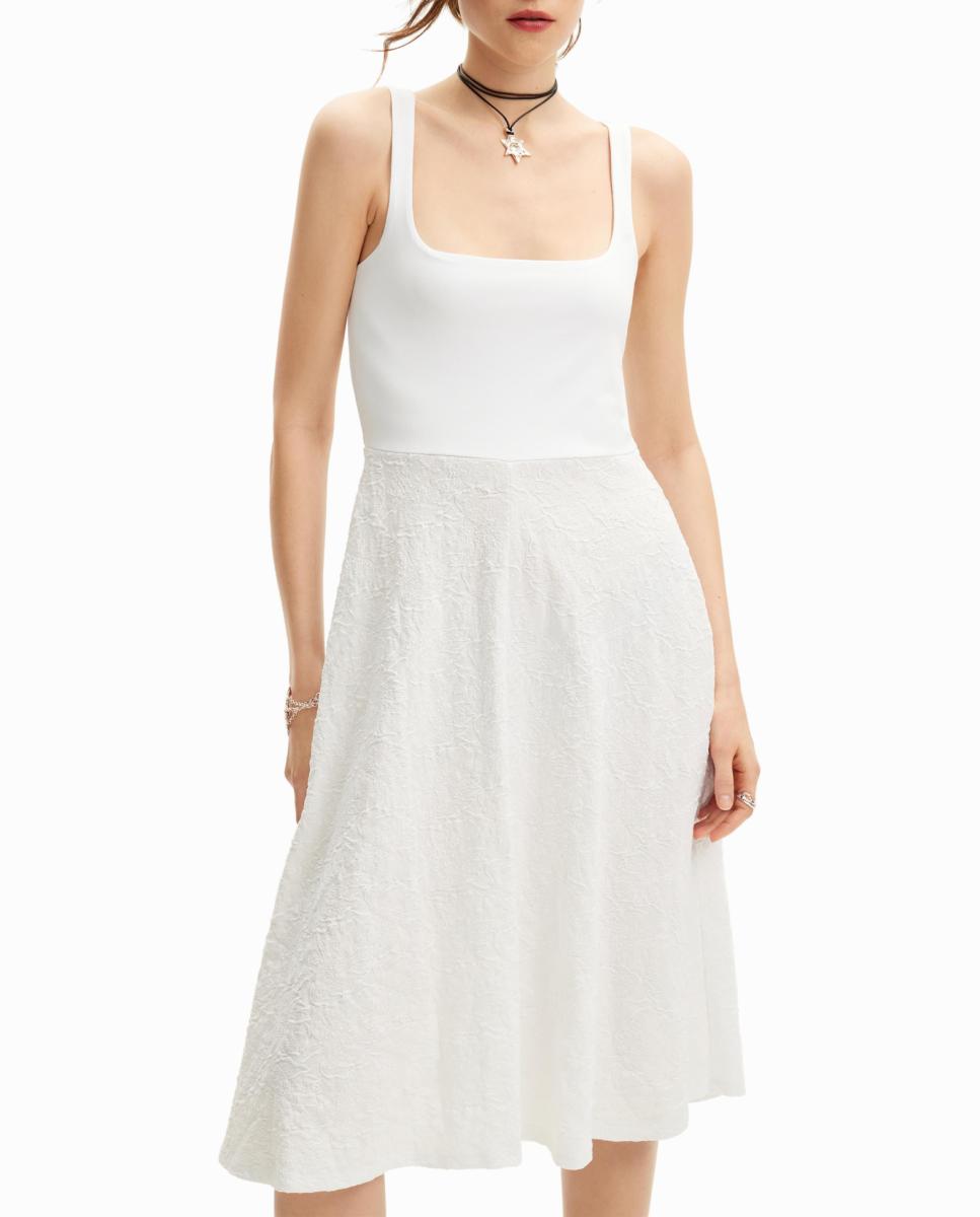 Imagen 0 de Vestido midi evasé de mujer