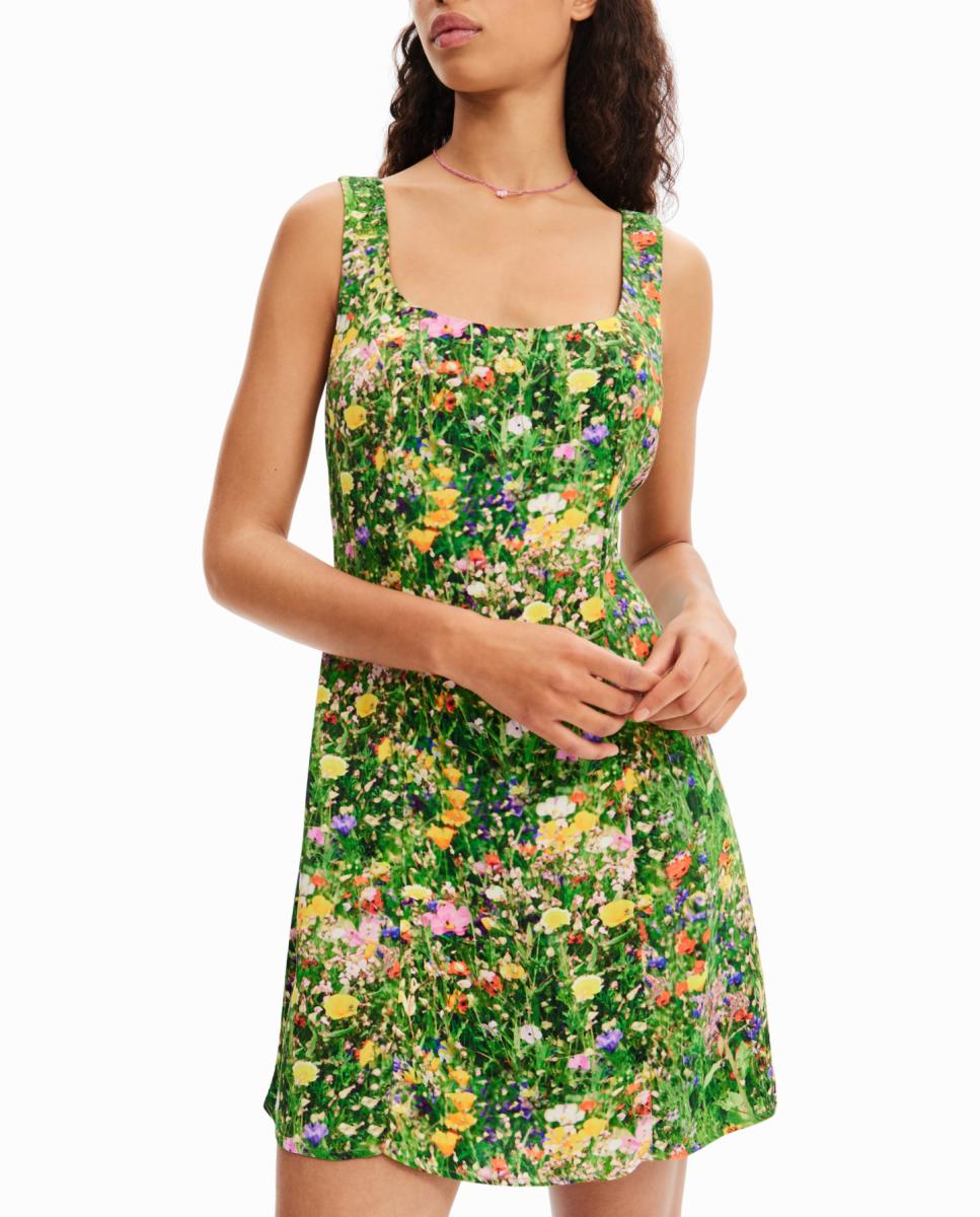 Imagen 0 de Vestido corto flores de mujer