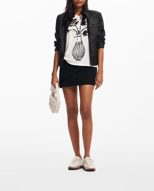 Imagen 0 de Camiseta lisa jarrón de mujer