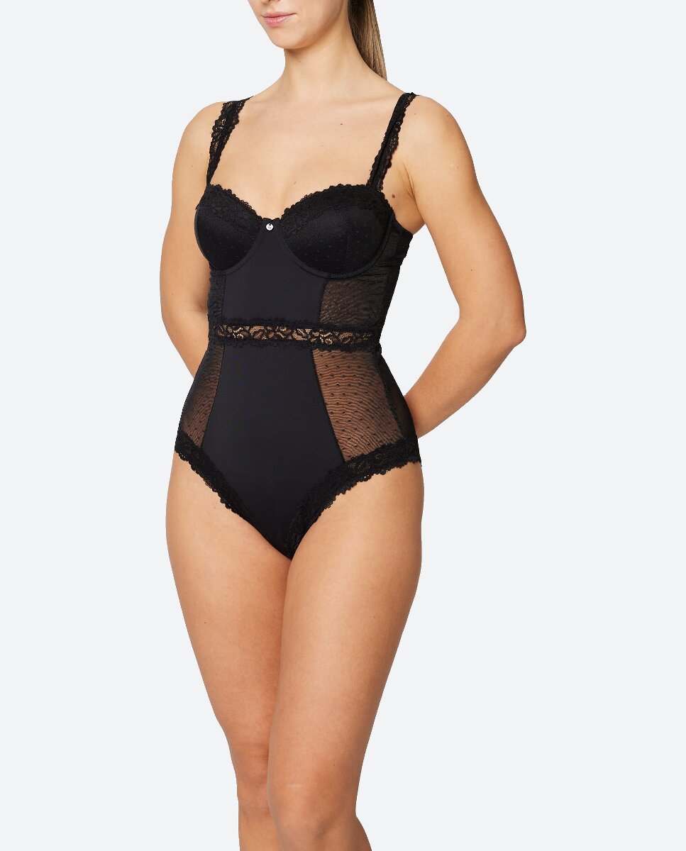 Imagen 0 de Body con aro y con relleno en plumeti y encaje