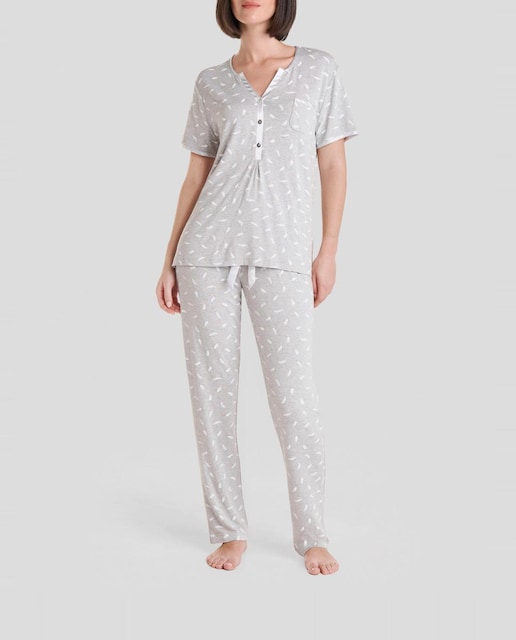 Imagen 0 de Pijama largo de mujer tejido vigoré estampado plumas