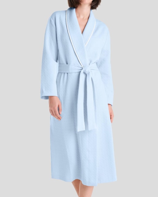 Imagen 0 de Bata larga de mujer tejido punto