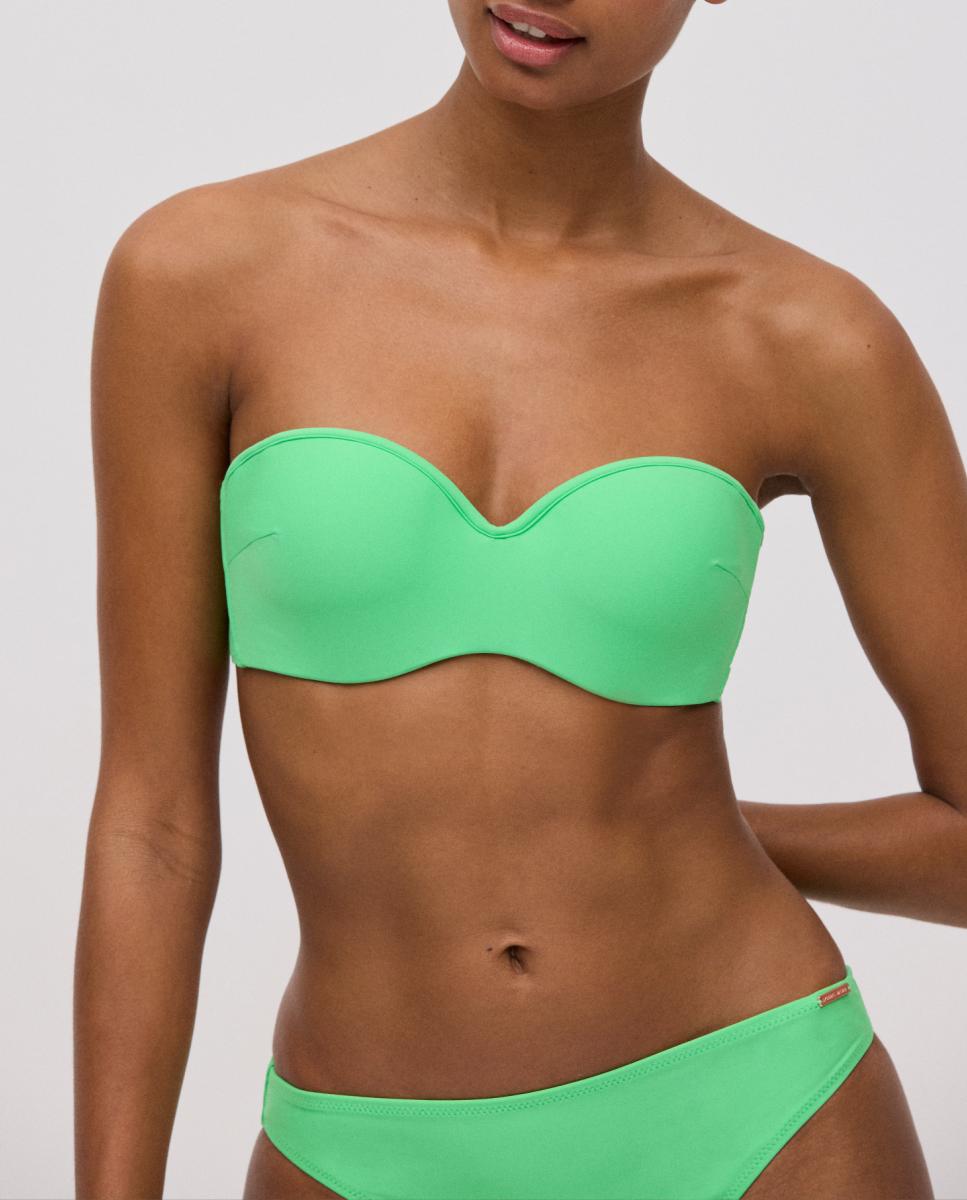 Imagen 0 de Top de bikini bandeau copa B. Con aro, relleno y anudado en el cuello