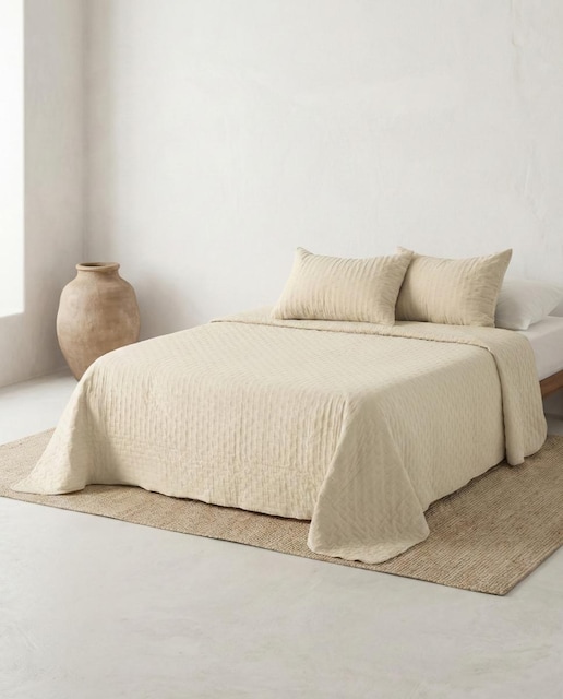 Imagen 0 de Colcha acolchada con funda cojín Beige