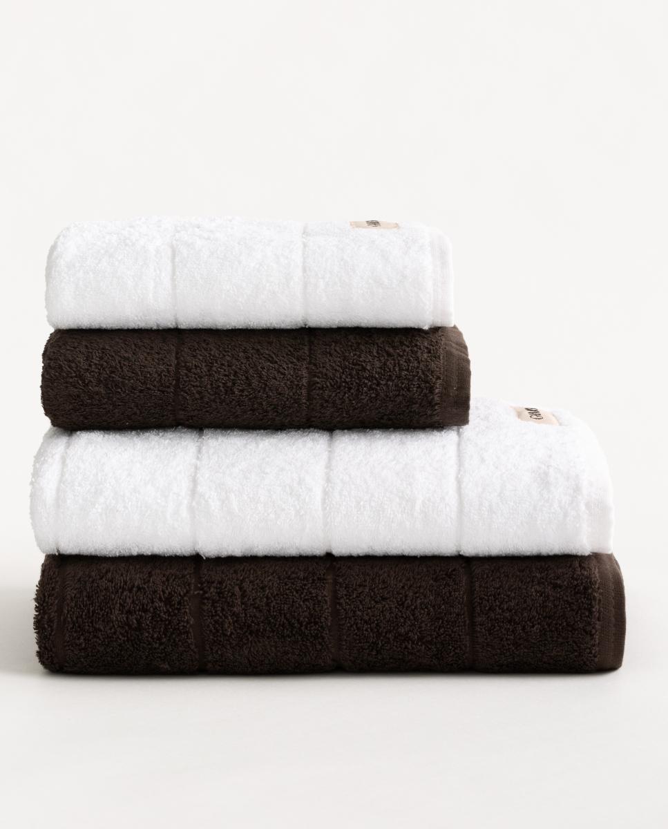 Imagen 0 de Set 4 Toallas 600 gr/m2 suave y confortable