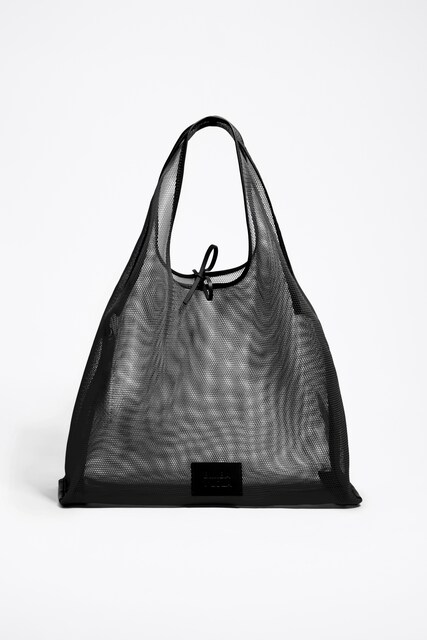 Imagen 0 de Bolso Paper grande mesh  de mujer