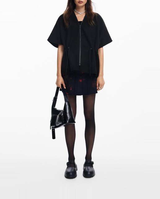 Imagen 0 de Poncho ajustable  de mujer