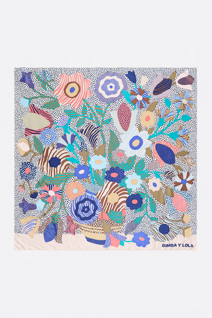 Imagen 0 de Pañuelo jarrón y flores microestampados blanco de mujer