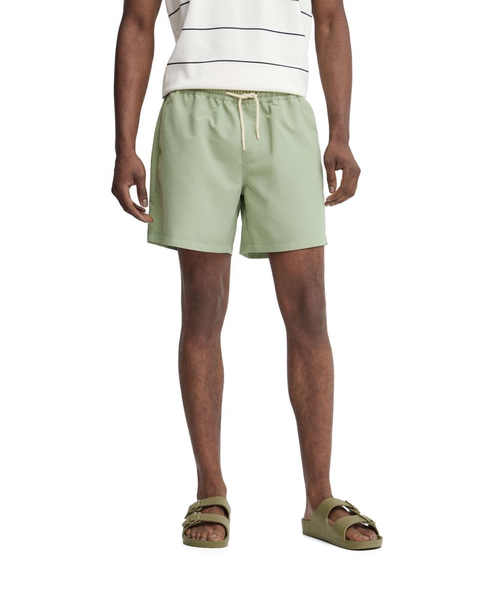 Imagen 0 de Bañador de hombre de corte regular y cintura ajustable con cordones, cuenta con bolsillos laterales, trasero e interior