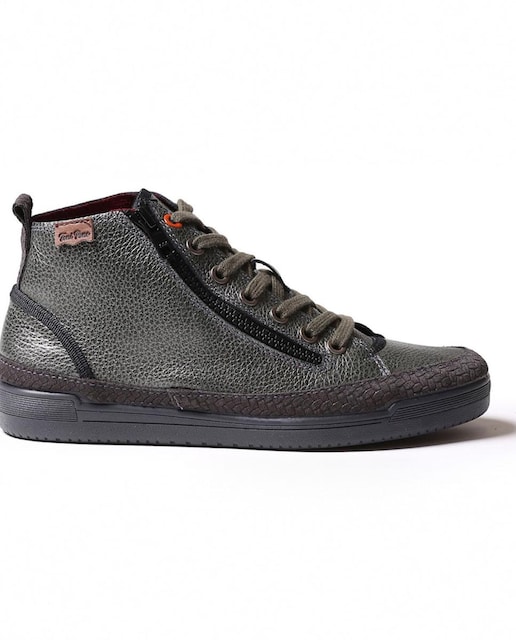 Imagen 0 de Deportivade mujer en piel metalizada