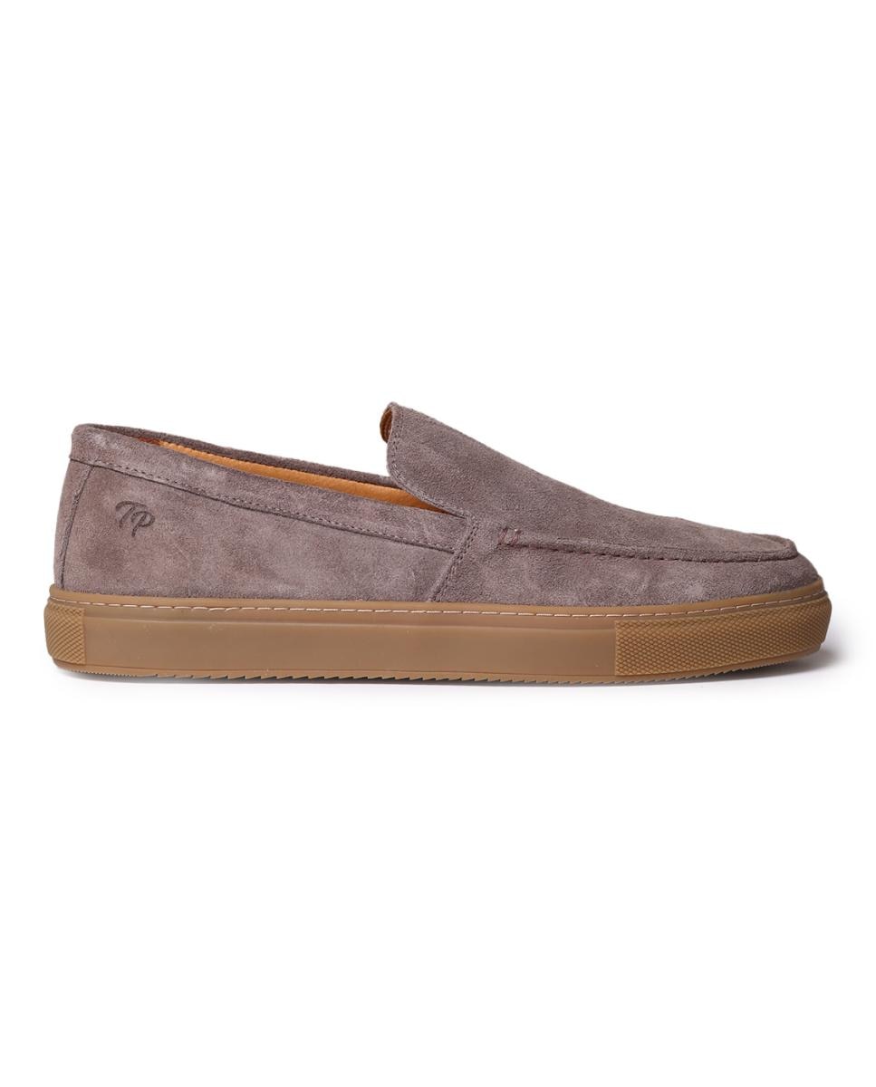 Imagen 0 de Mocasines para hombre en serraje y suela de goma