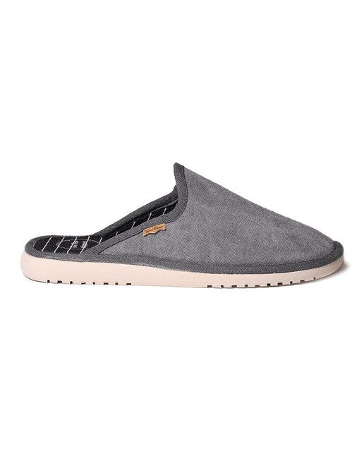 Imagen 0 de Zapatillas de casa de hombre de tejido en tonos lisos