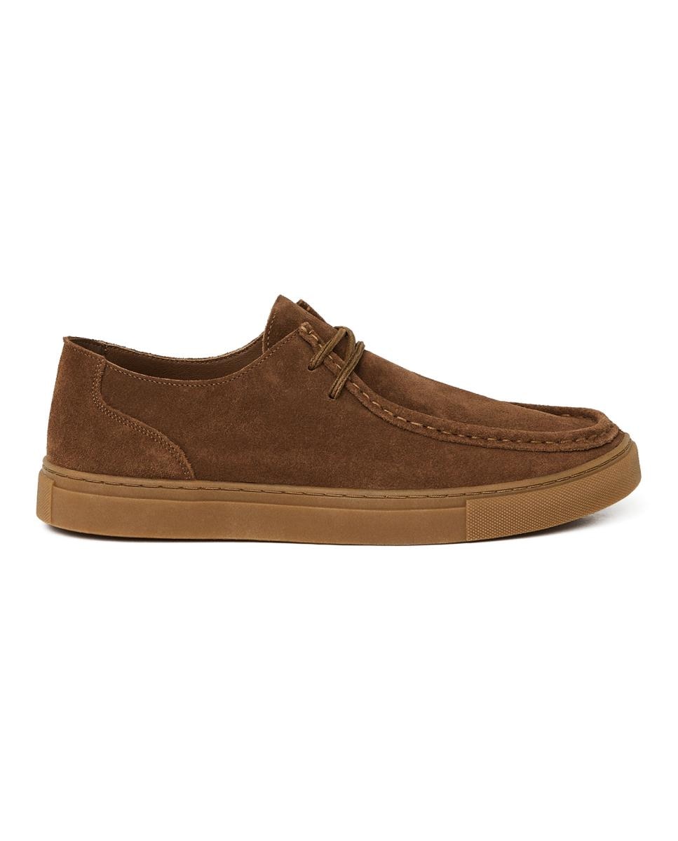 Imagen 0 de Zapato para hombre de serraje vacuno con un diseño clásico