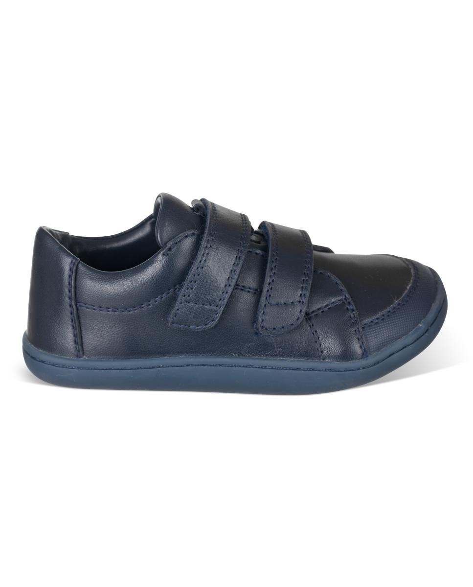 Imagen 0 de Colegial - niño - barefoot - piel