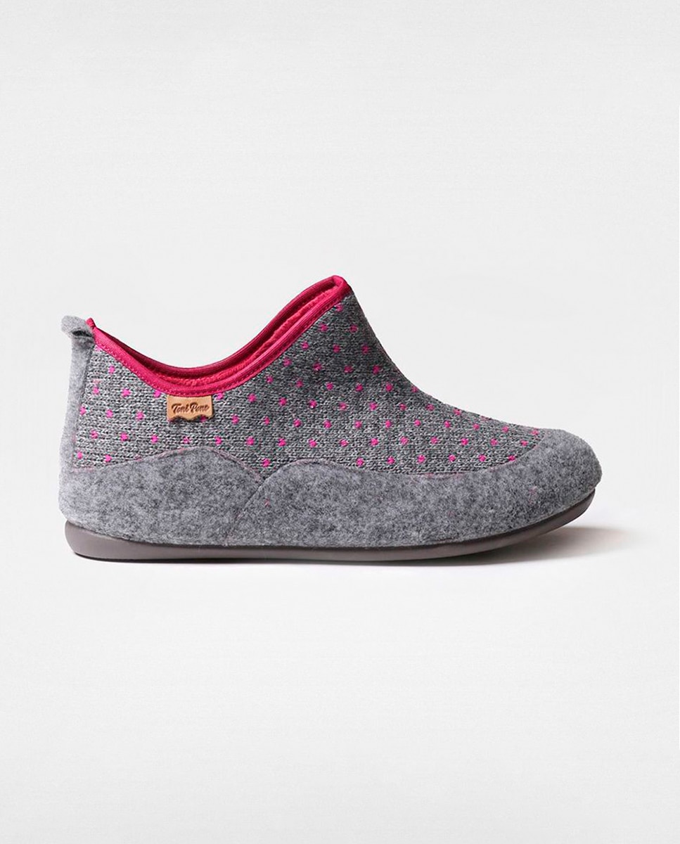 Imagen 0 de Zapatilla infantil de lana y fieltro