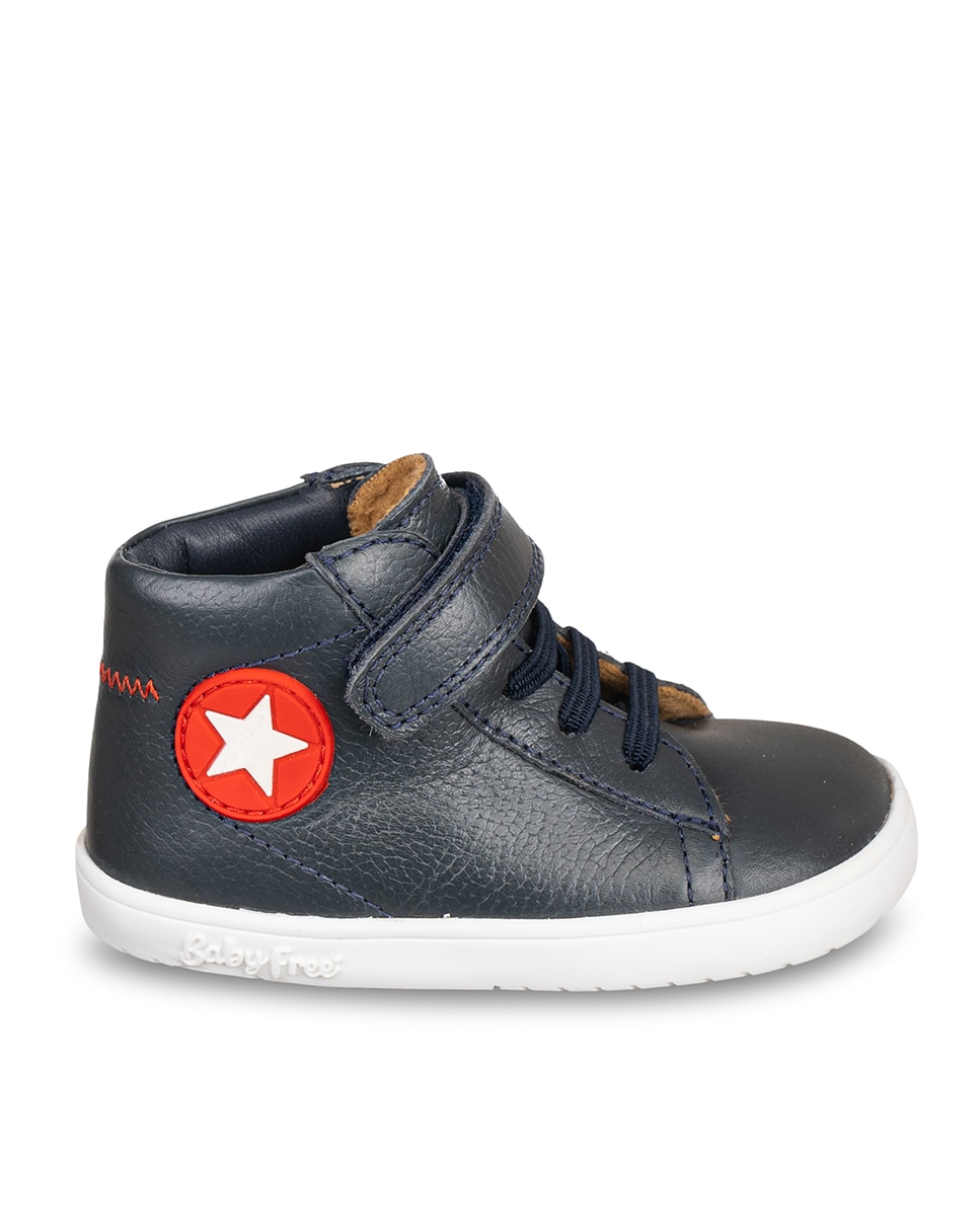 Imagen 0 de Botín Baby free barefoot con estrella