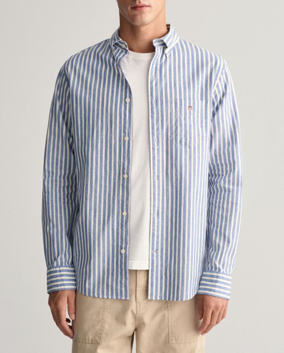Imagen 0 de Camisa de hombre en mezcla de algodón y lino con rayas.